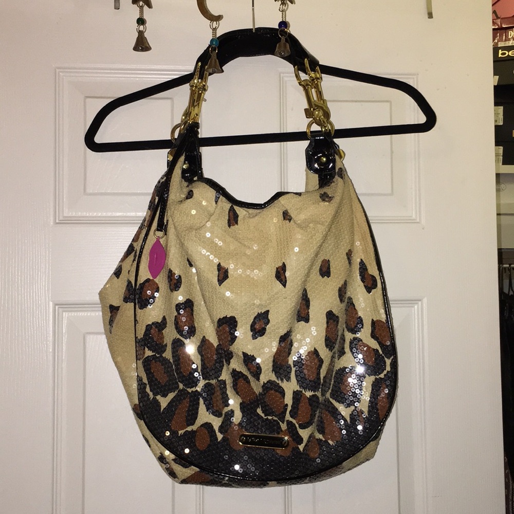 Hand bag